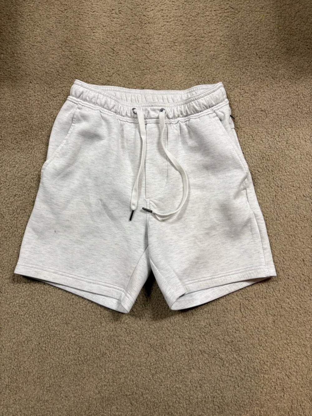 American Eagle Outfitters Men's light gray Drawstring Athletic Shorts